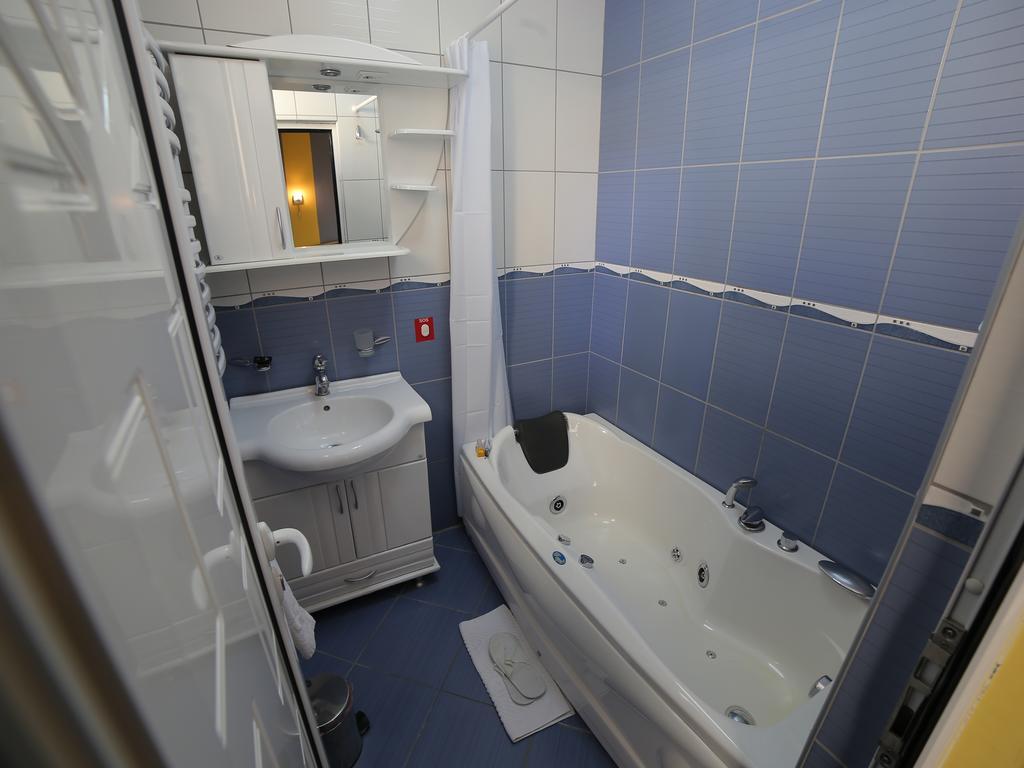 Hotel Zeneva Крагуевац Номер фото
